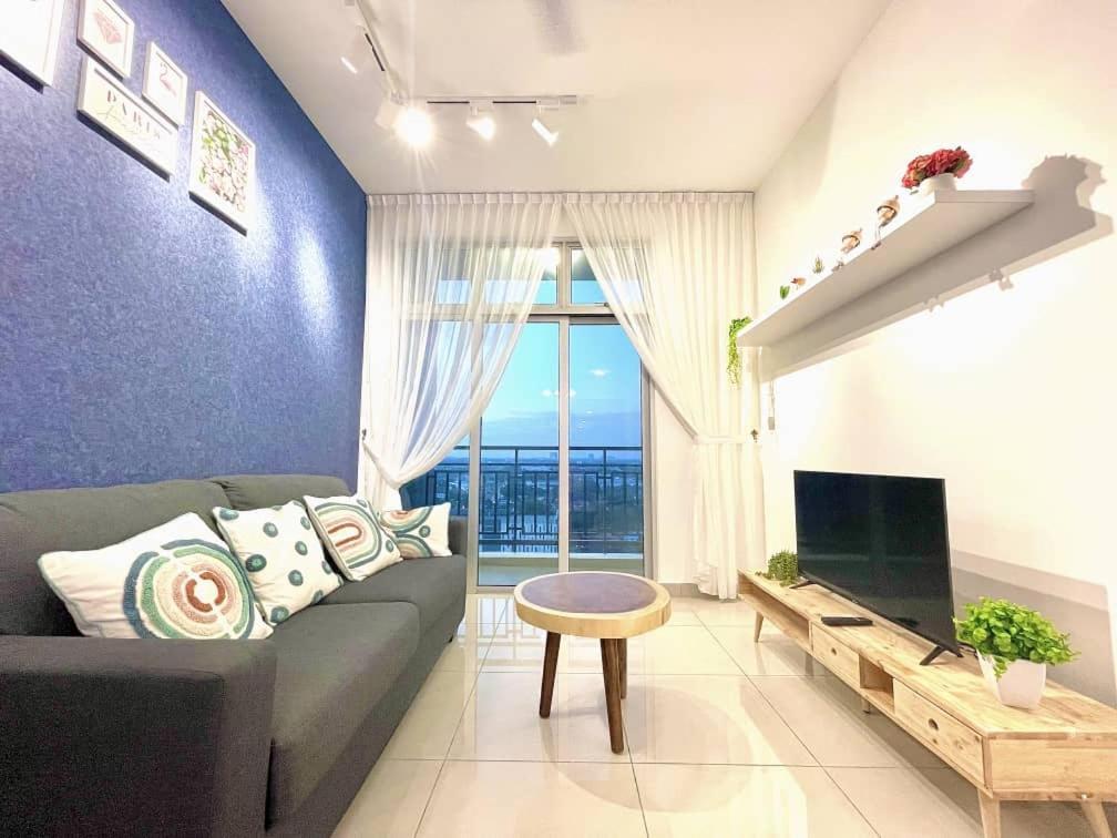 Sks Habitat 2br By Luxecocoo Ck Larkin Apartment Johor Bahru